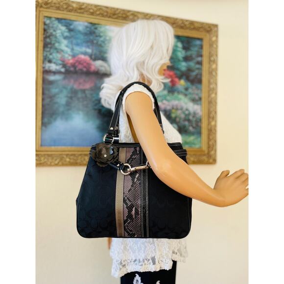 Coach Hampton signature canvas/leather/python black multicolored Carryall F13993 - Picture 3 of 9